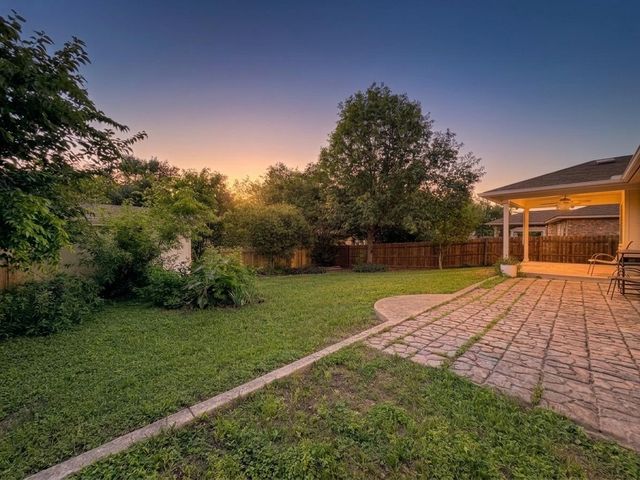 2417 Hallie LN, Round Rock, TX 78664