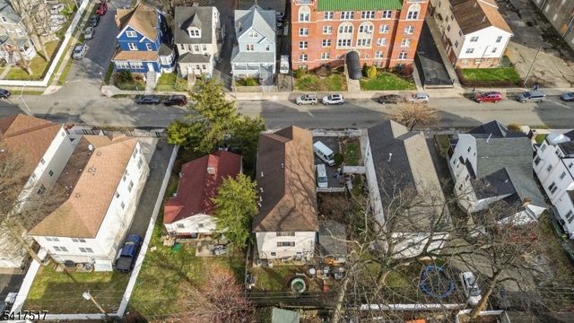 165 S Clinton St, East Orange City, NJ 07018