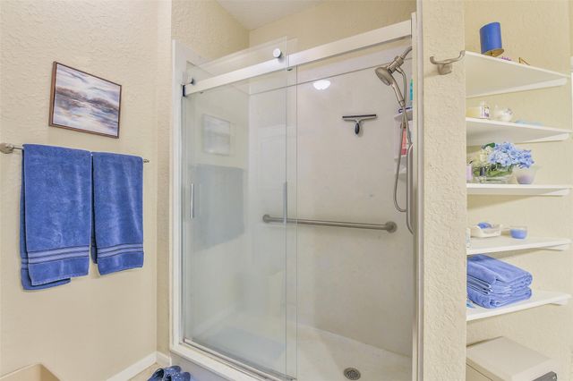 2803 Kings Crossing Drive 315, Kingwood, TX 77345