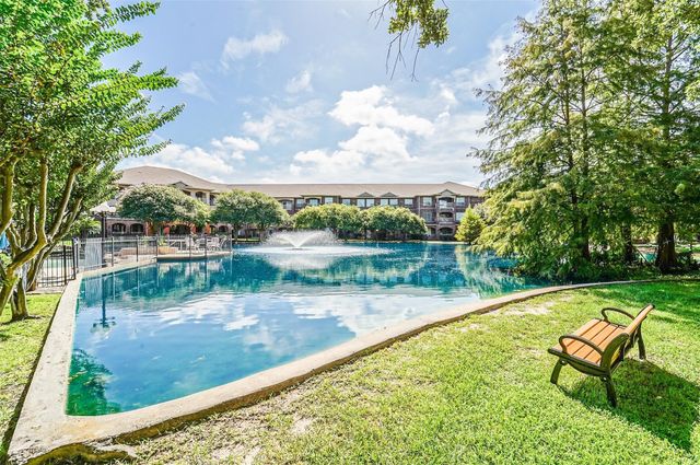 2803 Kings Crossing Drive 315, Kingwood, TX 77345