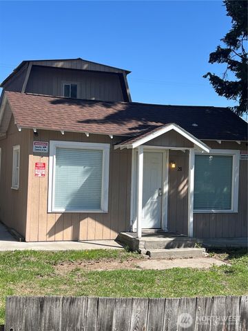 28 N Fir St, Omak, WA 98841