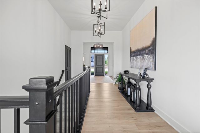 55464 Bay Oaks Court, Shelby Twp, MI 48315