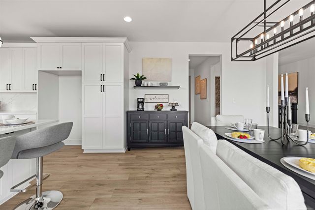 55464 Bay Oaks Court, Shelby Twp, MI 48315