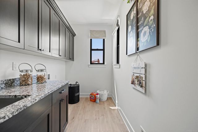 55464 Bay Oaks Court, Shelby Twp, MI 48315