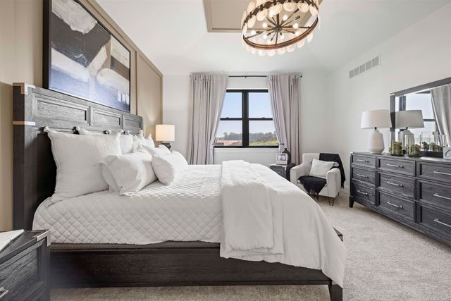 55464 Bay Oaks Court, Shelby Twp, MI 48315