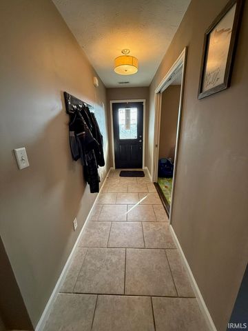 3426 Charlais Circle, Delphi, IN 46923