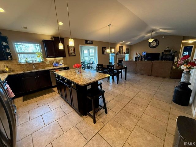 3426 Charlais Circle, Delphi, IN 46923