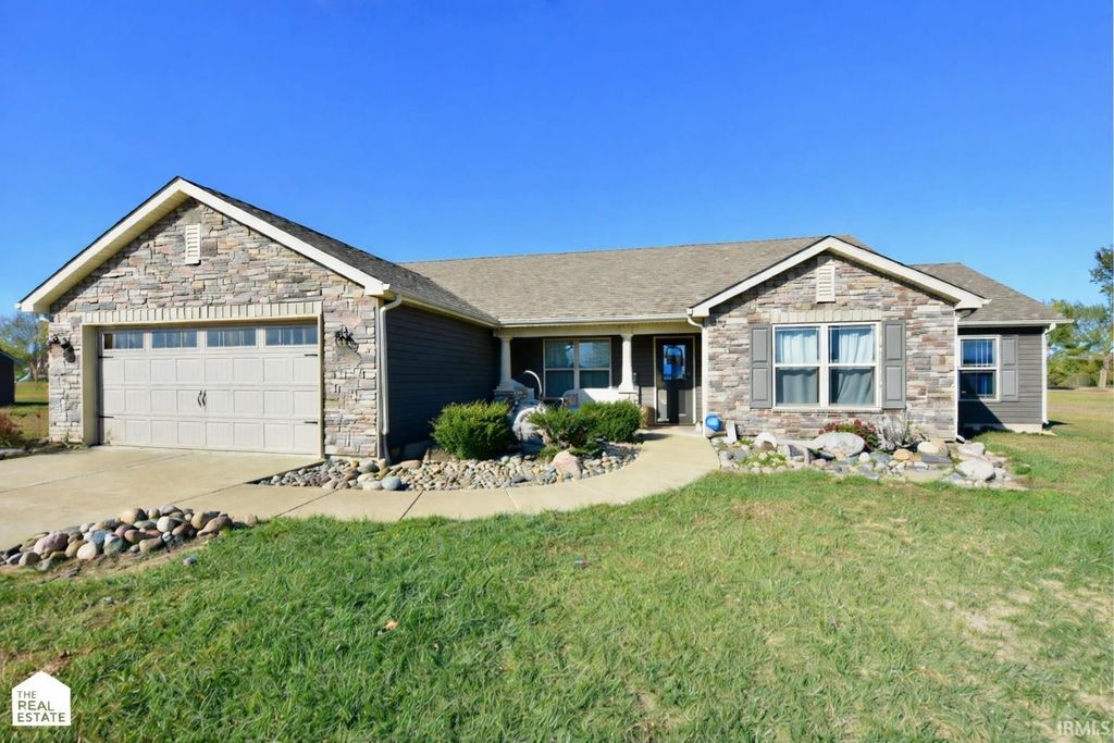 3426 Charlais Circle, Delphi, IN 46923