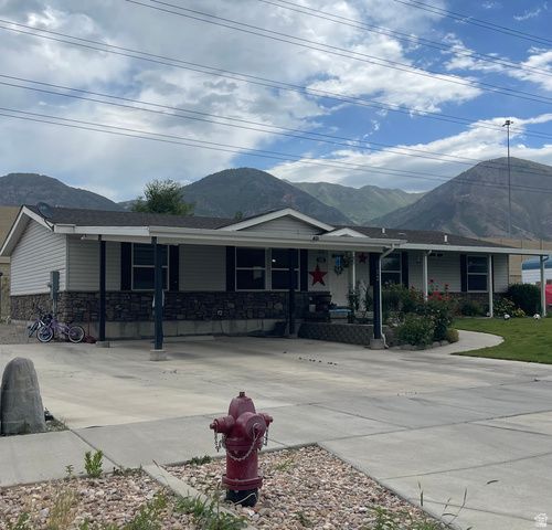 843 S 900 W, Provo, UT 84601