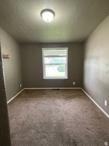 843 S 900 W, Provo, UT 84601