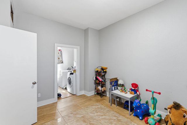 301 S Exposition St, Wichita, KS 67213