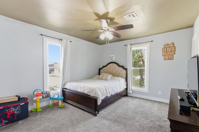 301 S Exposition St, Wichita, KS 67213