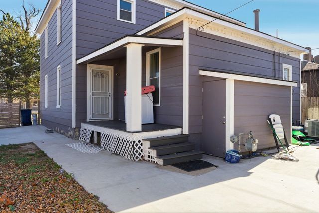 301 S Exposition St, Wichita, KS 67213