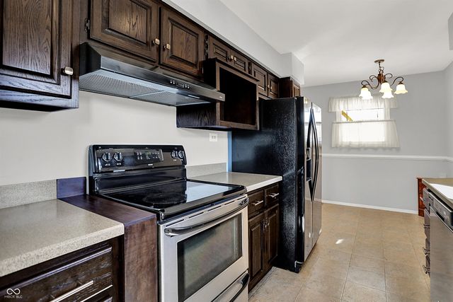 749 S 4th Avenue, Beech Grove, IN 46107