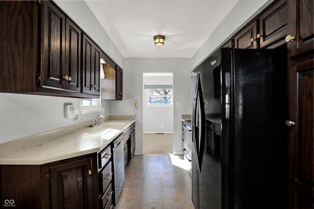 749 S 4th Avenue, Beech Grove, IN 46107