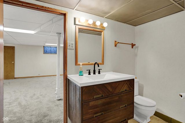 749 S 4th Avenue, Beech Grove, IN 46107