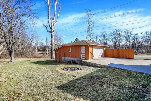 749 S 4th Avenue, Beech Grove, IN 46107