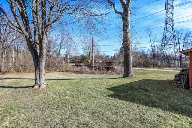 749 S 4th Avenue, Beech Grove, IN 46107