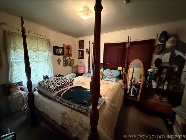 7111 E Marshall Street, Tulsa, OK 74115