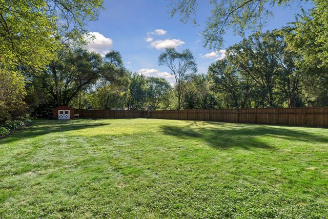 8485 Red Oak Drive, Mounds View, MN 55112