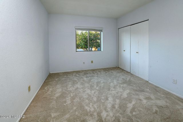 5620 N Barrasca Avenue, Tucson, AZ 85750