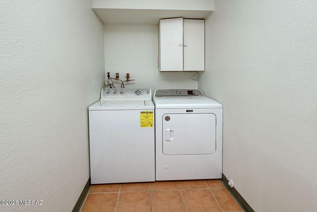 5620 N Barrasca Avenue, Tucson, AZ 85750