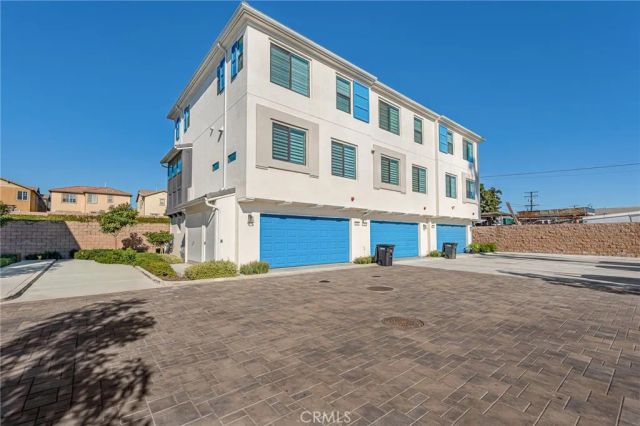 149 E Knox, La Habra, CA 90631