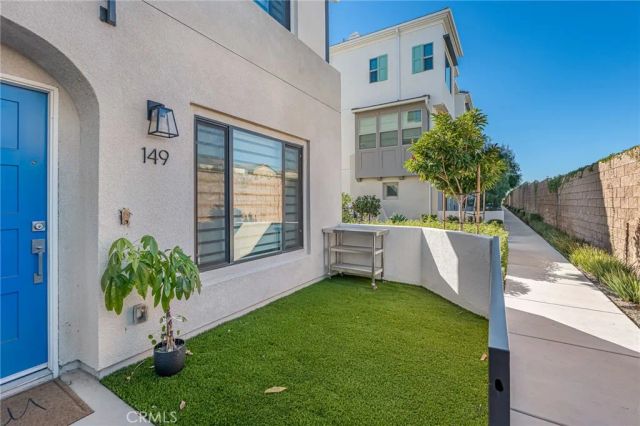 149 E Knox, La Habra, CA 90631