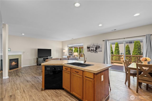 18318 73rd Avenue E, Puyallup, WA 98375
