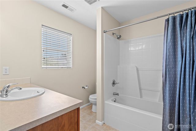 18318 73rd Avenue E, Puyallup, WA 98375