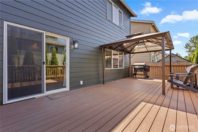 18318 73rd Avenue E, Puyallup, WA 98375