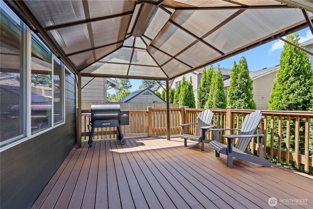 18318 73rd Avenue E, Puyallup, WA 98375