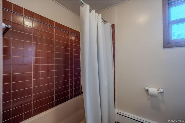 15 Sandi Drive, Poughkeepsie, NY 12603