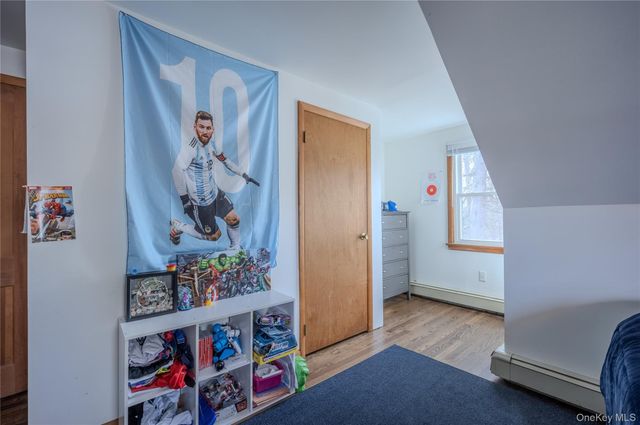 15 Sandi Drive, Poughkeepsie, NY 12603