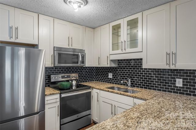119 Colony Drive, Arden, NC 28704