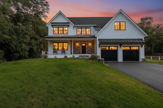 158 Lake St, Wilmington, MA 01887