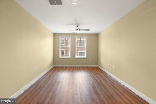 181 E REED AVE #206, Alexandria, VA 22305