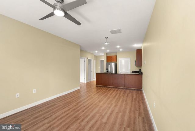 181 E REED AVE #206, Alexandria, VA 22305