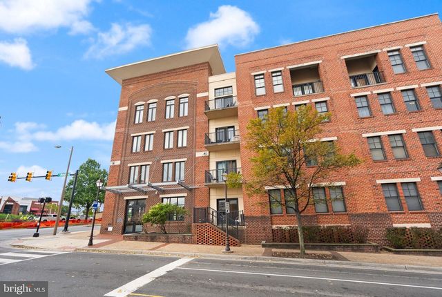 181 E REED AVE #206, Alexandria, VA 22305