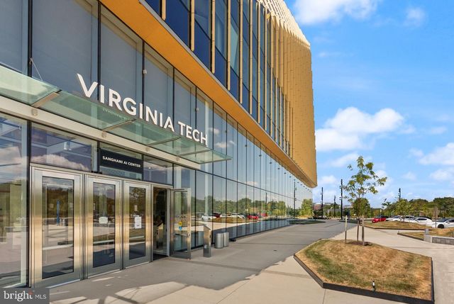 181 E REED AVE #206, Alexandria, VA 22305