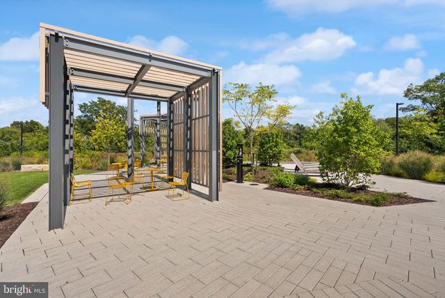 181 E REED AVE #206, Alexandria, VA 22305
