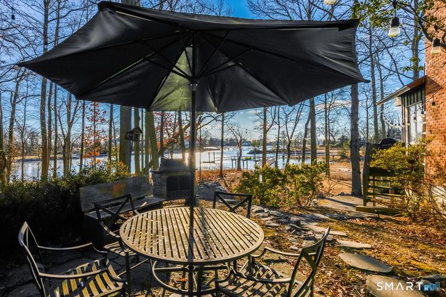 111 Delafield Island Road, Darien, CT 06820