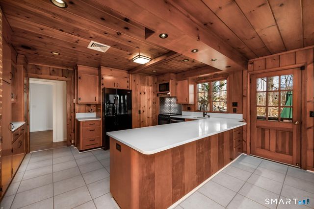 111 Delafield Island Road, Darien, CT 06820