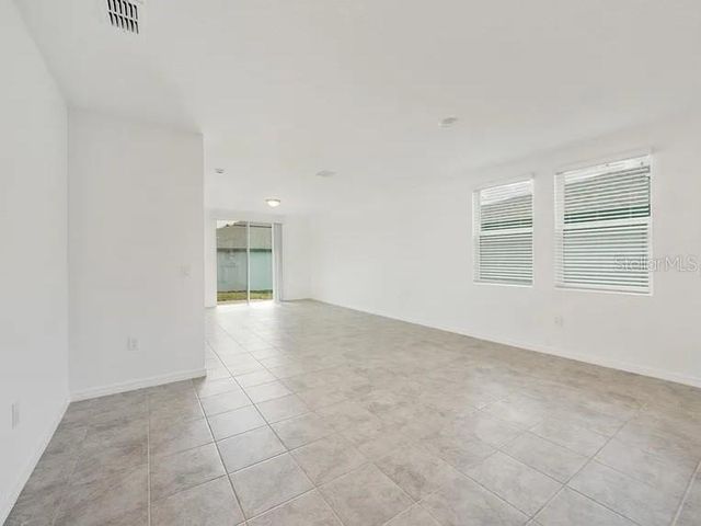 2606 IRISH ELK AVENUE, Davenport, FL 33837