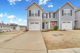 404 Deer Meadow Ln, Lebanon, TN 37090