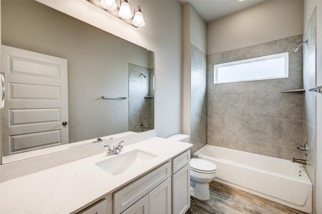 120 Lyndon DR, San Marcos, TX 78666