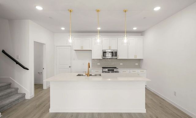 5708 Lakeview Drive, Watauga, TX 76148