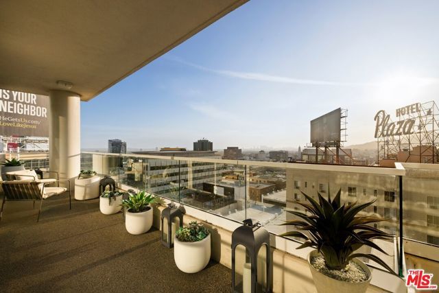6250 Hollywood Boulevard 14H, Los Angeles, CA 90028