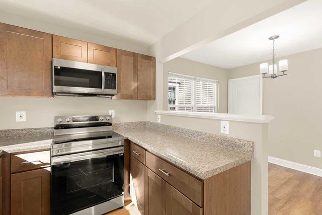 12106 SONGBIRD LN, Germantown, MD 20876