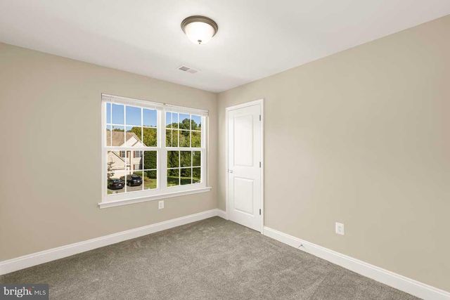 12106 SONGBIRD LN, Germantown, MD 20876